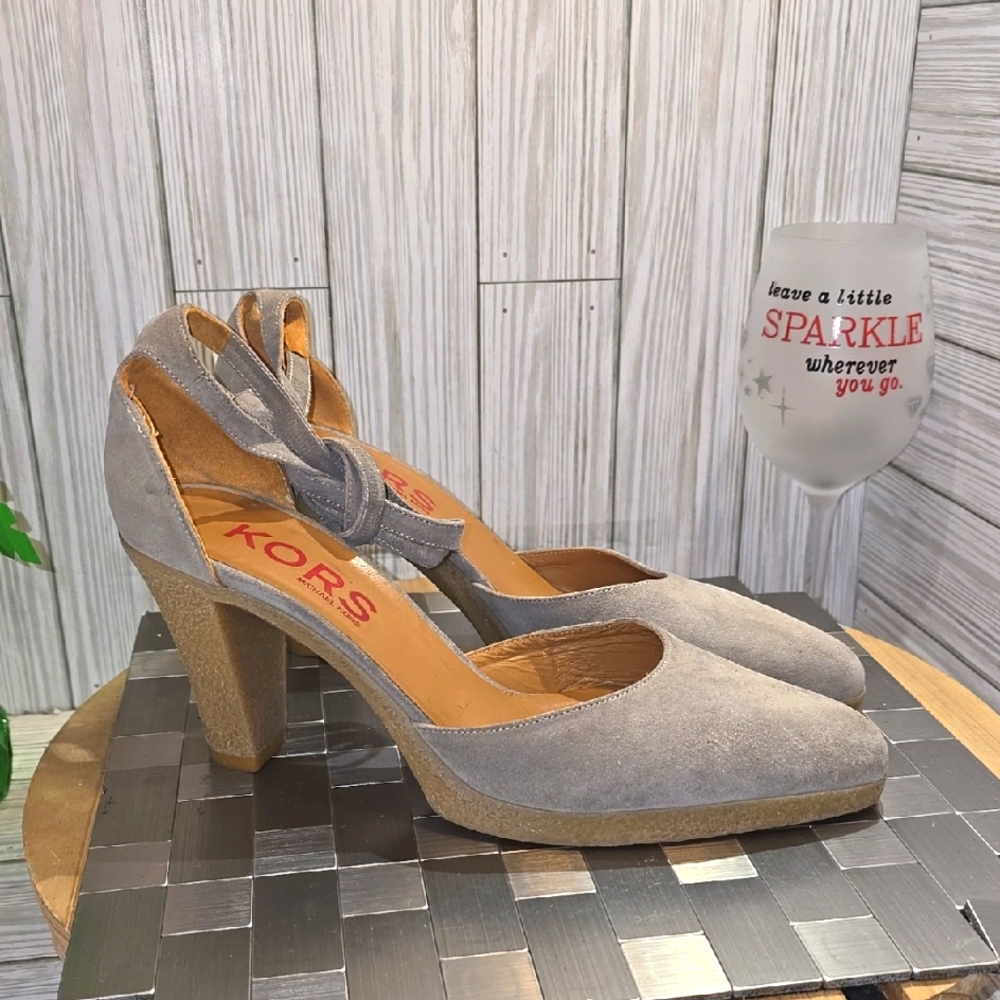 Michael kors suede rubber heels‎